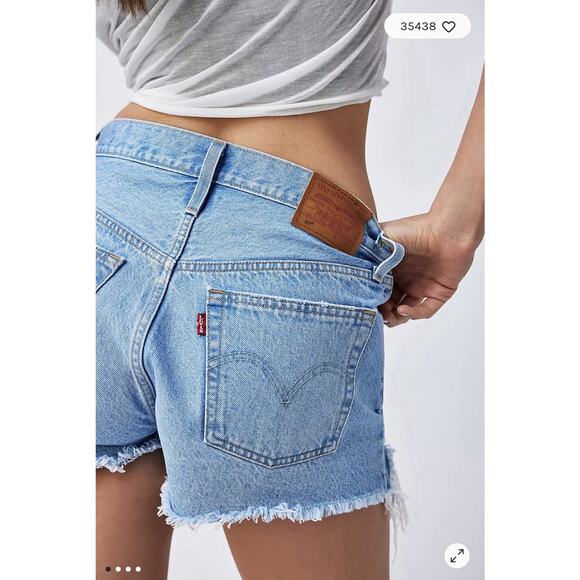 Levi’s‎ Premium Big E 501 Button Fly Light Wash Jean Shorts Size 31 High Rise - Picture 12 of 12